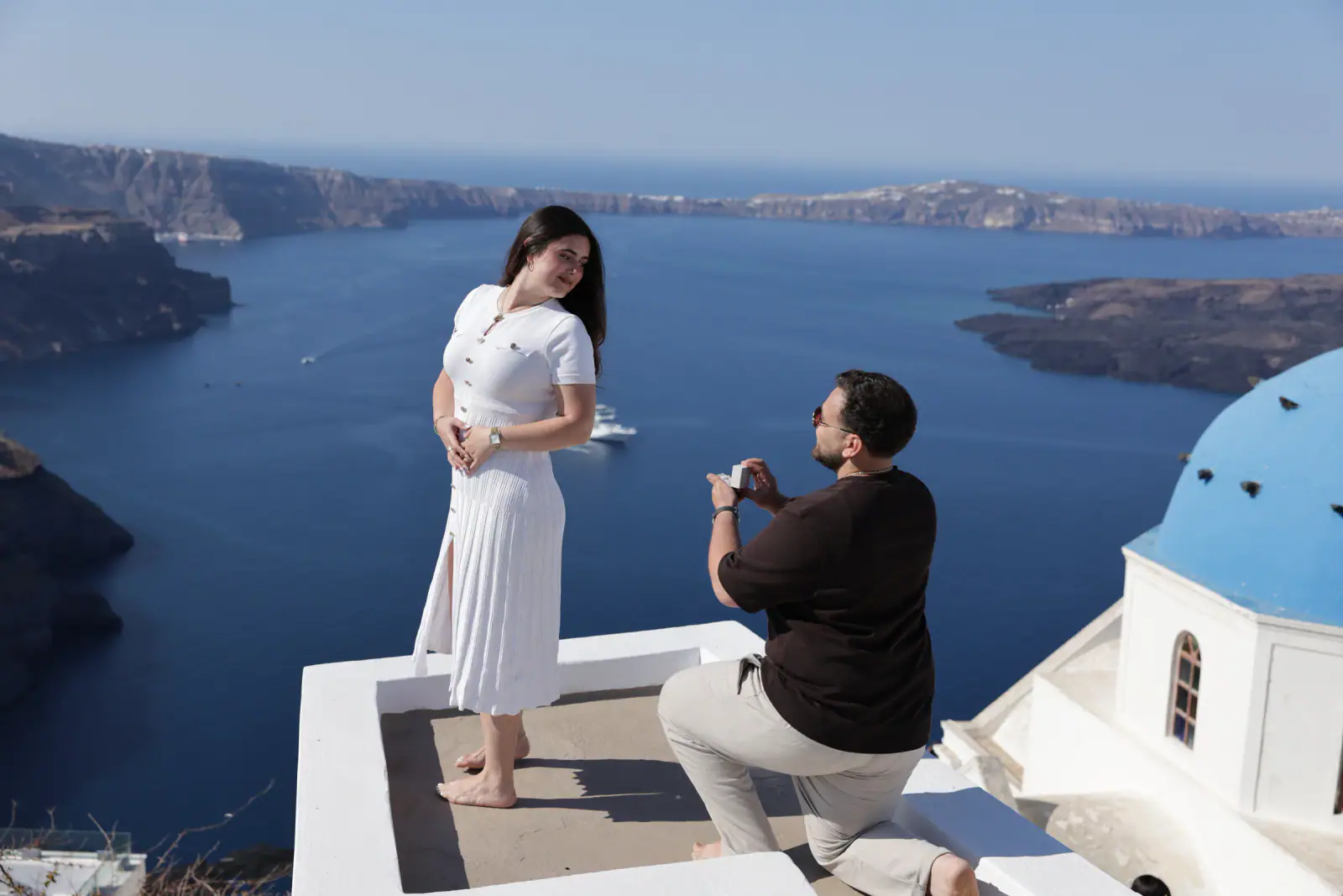 Santorini Proposal Story, photograph 9